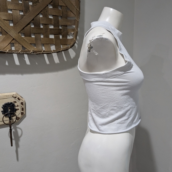 Athleta Renew Seamless Racerback Tank size small white ribbed - Picture 6 of 9